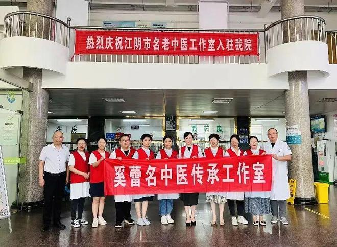 lehu国际乐虎官网家医签约模式创新家门口的“健康守门人”以创新引领基层医疗服务升级(图4)