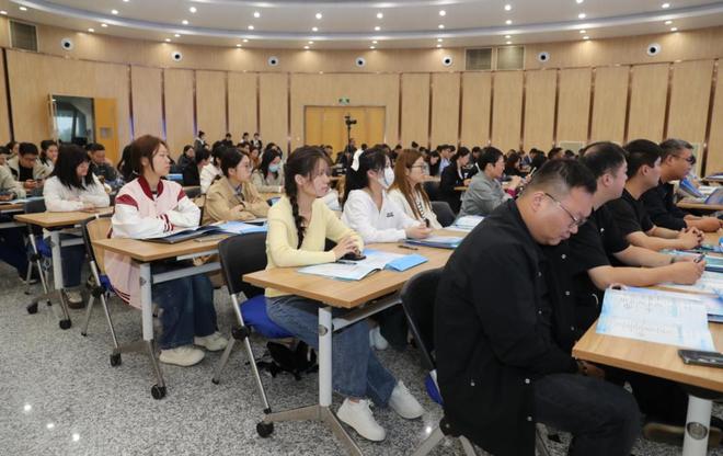 慢病防控+科普创新这场大会“健康多巴胺”直接拉满(图12)