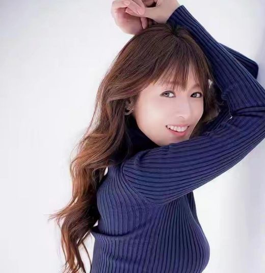 乐虎国际股份有限公司深田恭子靠“全裸打扫”维持少女身材？网友：这也太日本了！(图4)