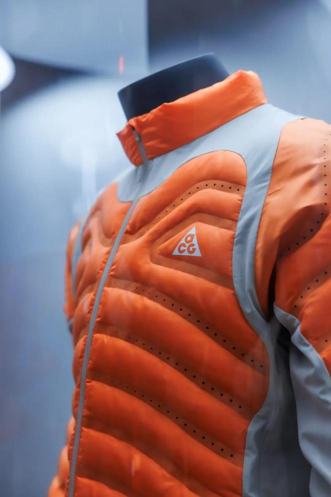 乐虎国际股份有限公司运动鞋能影响大脑？逛进博会真的长知识！(图2)