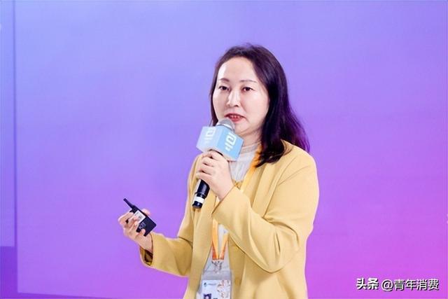 雅培进博首发iCGM新品引领血糖管理精准数字化(图2)