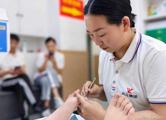 乐虎国际股份有限公司糖尿病患者脚麻要注意了这四个表现都是糖尿病足典型症状(图3)